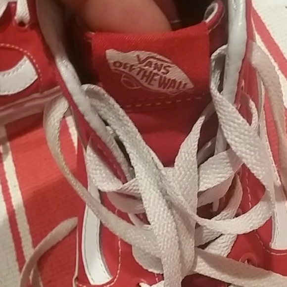 Red hightop Vans - Picture 4 of 4